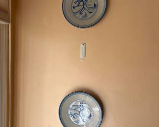 MA Hadley Pottery Plate Boy with Kite 