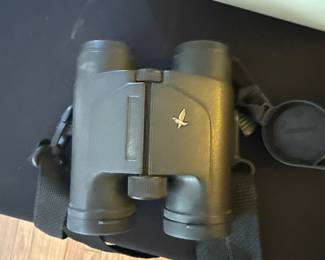 Swarovski CL Pocket 8 x25 Binoculars 