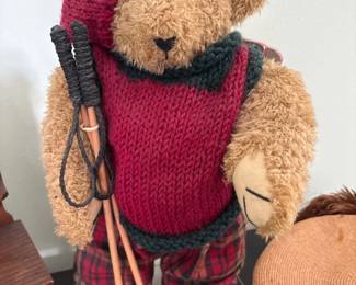 Vintage World Bazaars Inc - 16" Musical Christmas Ski Bear