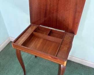 Marquetry Lift top jewelry premilex switzland music box table 