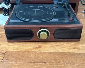 Philco EL - 177 Bookshelf Turntable 