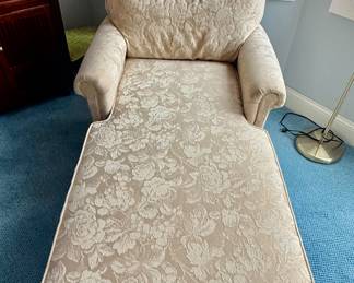Highland House Chaise Lounge BUY IT NOW