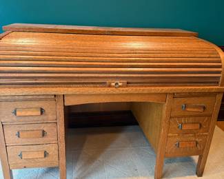 Cutler Antique Tiger Oak Roll Top Desk BUY IT NOW $1000