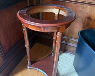 Vintage Rosalco Wooden Stand/Late 1980s- Early 1990s BUY IT NOW $20 