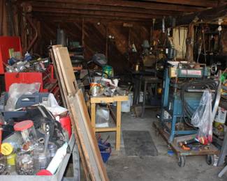 Large Tool Lot: Contents of Building A ***please - READ entire Description *** PREVIEW ON THIS LOT WILL BE SATURDAY BETWEEN 10AM 12PM. Location of tools is 8 miles EAST of Lilly's Gallery on Old Charlotte Hwy, Monroe, Please Note before you Bid on this L
