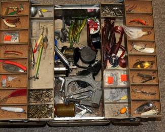 Tackle Box w/ tackle