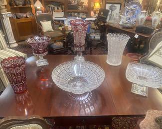 Impressive collection of queens crown pieces 
