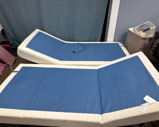 Lift bed king or two twins