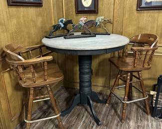 Pub Table, Bar Stools, Decor