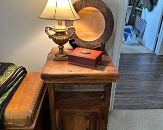 Nightstand, Lamp, Decor