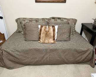 Twin Bed, Linens and Pillows