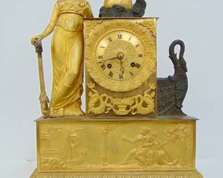 19th Century French gilt mantle clock