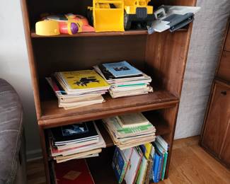 2 separate small shelves with an extra separate shelf each