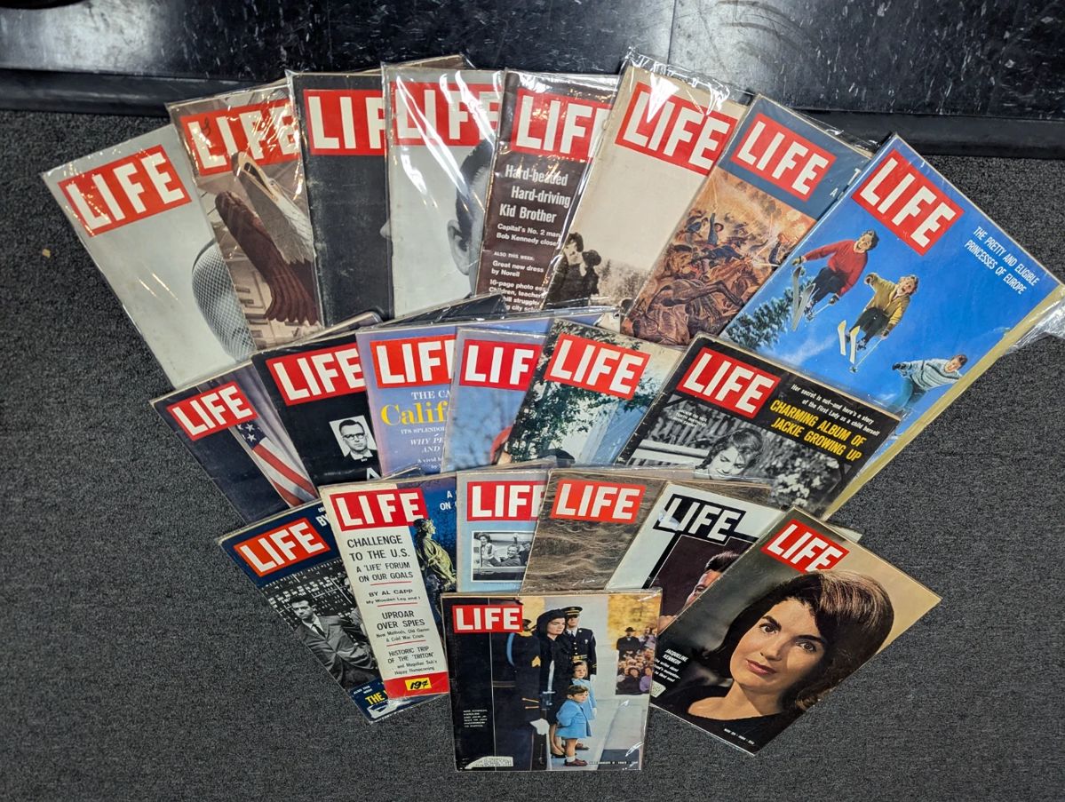 LIFE Magazines, plus more! Excellent Condition