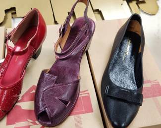 Women's Shoes