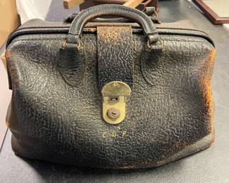 DOCTOR BAG