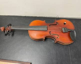 VIOLIN
