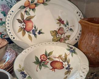 Brunelli "Tiffany" pattern Platter & Bowl.  