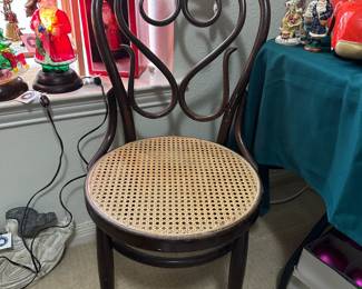 Thonet No. 4 Daum Chair