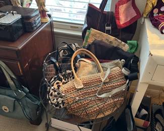 Vintage Collapsible Basket