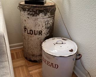 Super Round Top inspired vintage tin flour used as a table and enamel bread container.