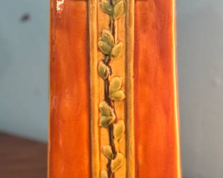 Vtg Asian Style Vase In Spicy Autumn Glaze