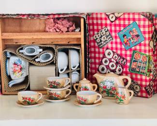 Vtg Mini Tea Set