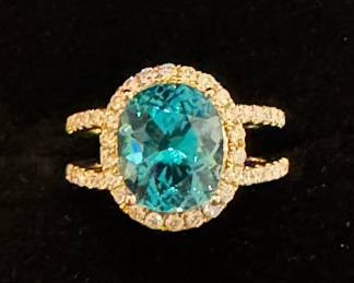 Apatite With Yellow 18 K Gold, Diamonds Ring