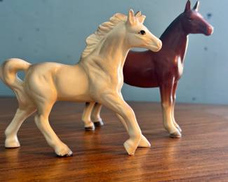 Vtg Ceramic Japan Horse Figurines