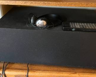 Bose cube speaker set