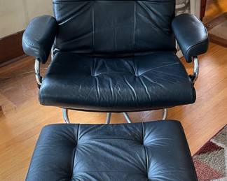 Ekorness stressless leather recliner/ottoman. Made in Norway.