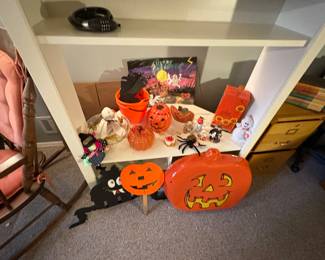Halloween Decor