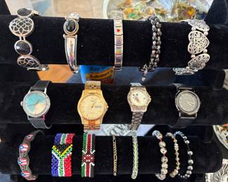 Bracelets & Watches 