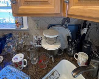 Kitchenware & Glassware 