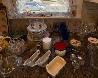 Dinnerware 