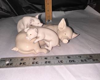 Lladro Pigs $25.00