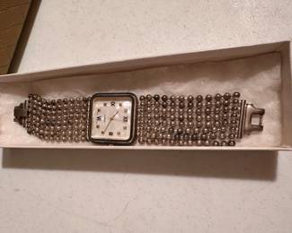 Quartz Watch $5.00