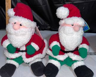 2 Santa Plushes $6.00