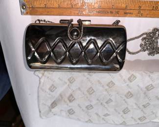 Silver Metal Clam Shell Purse $10.00