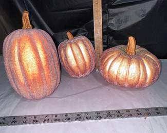 3 Pumpkins $6.00