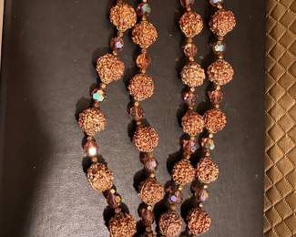 Bergere Necklace $6.00