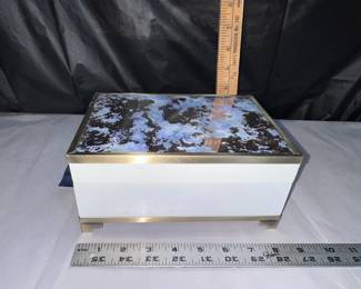 Tommy Bahama Box $22.00