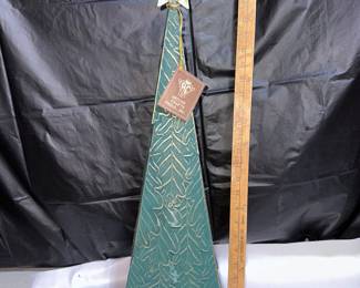 Metal Tree Green $10.00