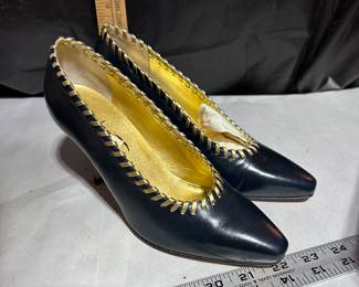 6.5 B Made in Italy Pumps $7.00
