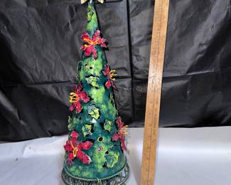 Metal Tree with Star $8.00