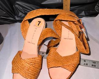 Maypol Size 7 Shoes $8.00