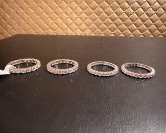 4 Ring Set Size7 $12.00