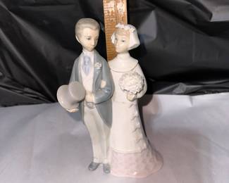 Lladro Bride and Groom $12.00