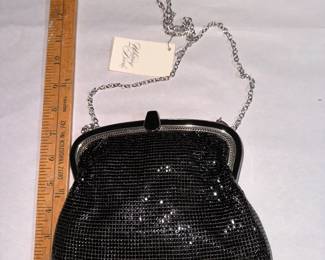 Black Whiting and Davis Purse $12.00