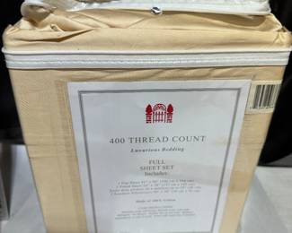 Full Size 400 Thread Count Sheets $25.00